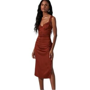 ASTR the Label - Alva Ruched Lace Trim Midi Slip Dress Rust Satin Sz XS
